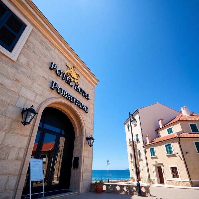 Ulazak u zgradu Dubrovniknode s kamenim detaljima i vedrim jadranskim nebom
